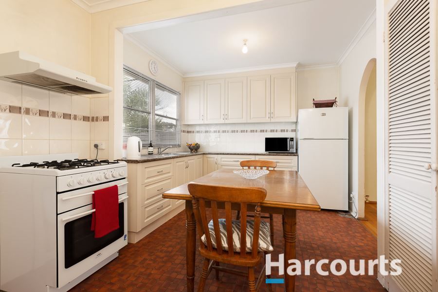 156 Power Road, Doveton VIC 3177, Image 2