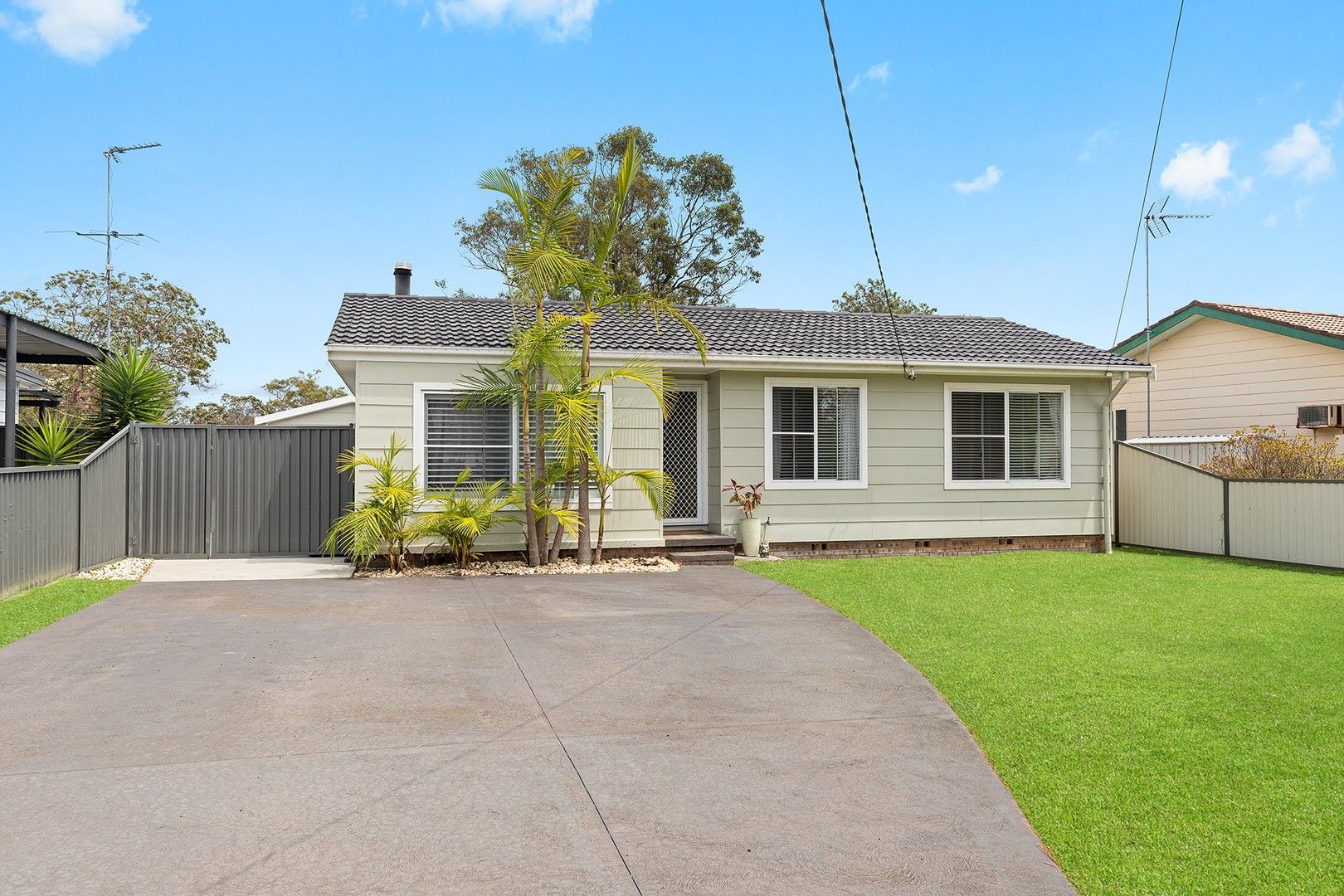 16 Kangaroo Avenue, Lake Munmorah NSW 2259, Image 0