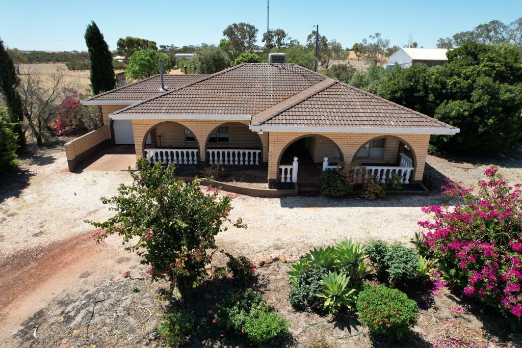 33 Jones Street, Dowerin WA 6461 House for Sale 750,000 Domain