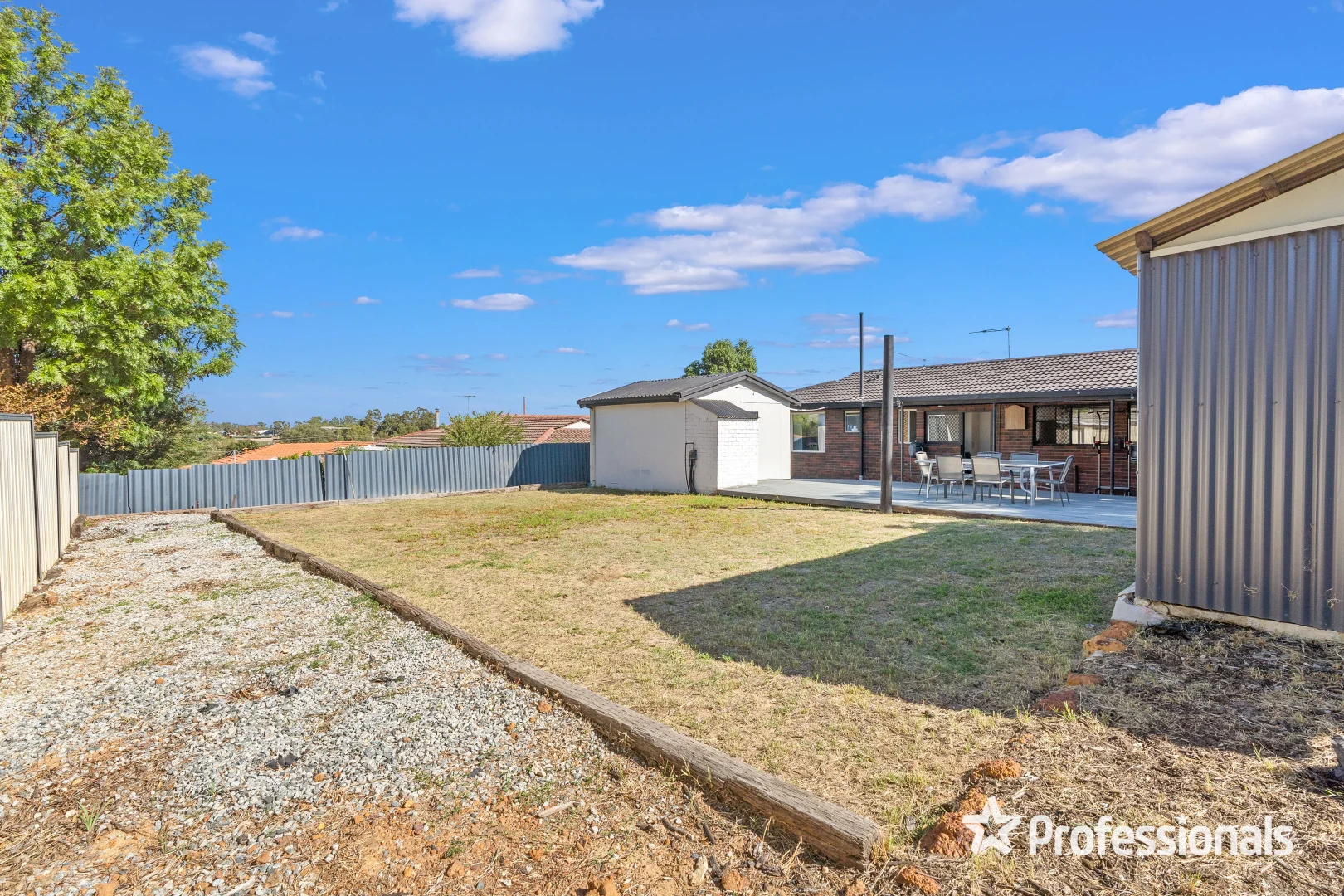 Additional image 16 of 8 Chalfont Way, Swan View WA 6056
