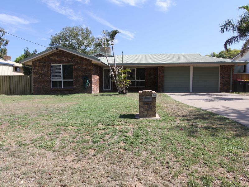 3 bedrooms House in 54 Park Avenue EMERALD QLD, 4720