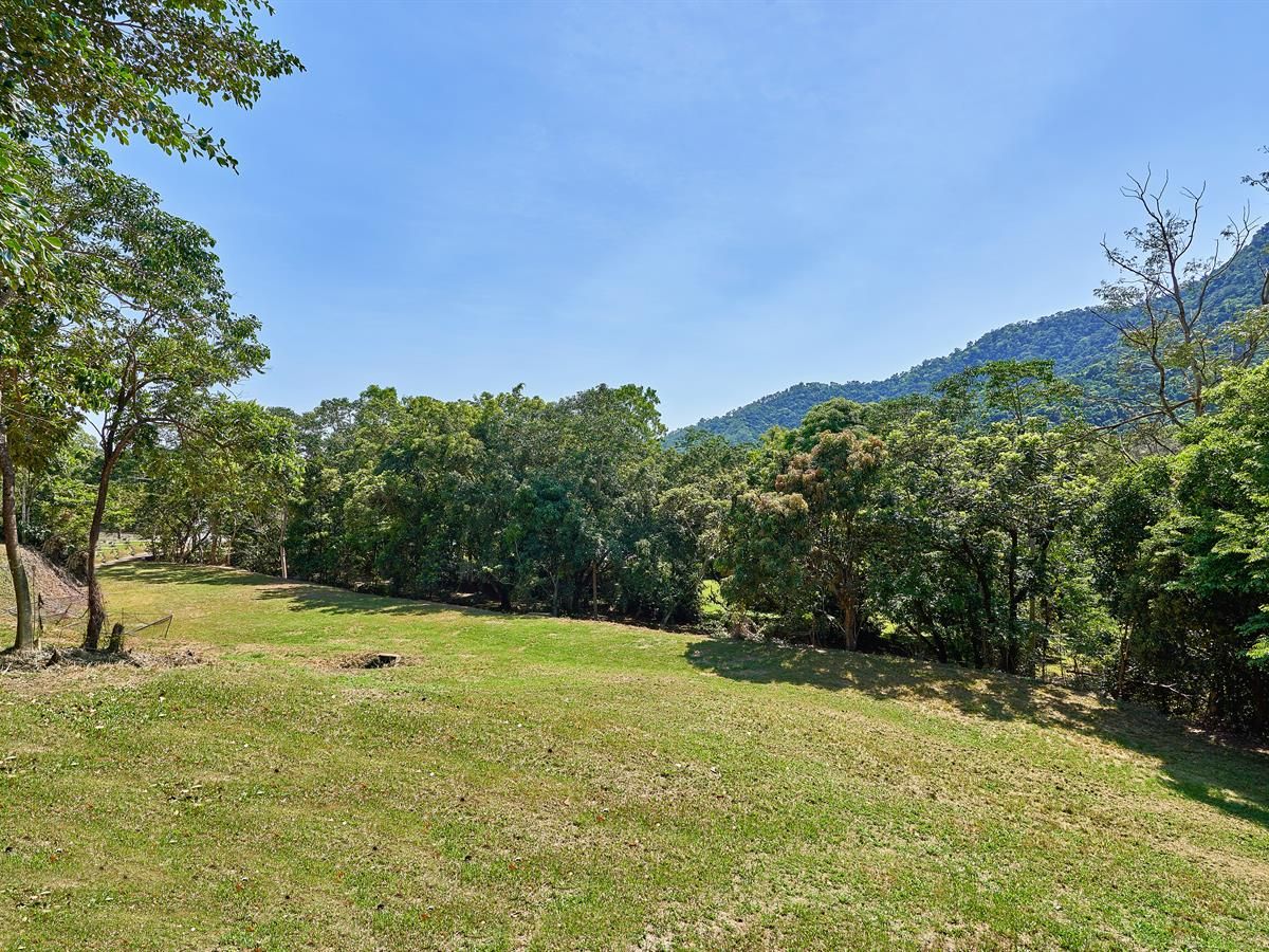 13 Esterina Close, Redlynch QLD 4870, Image 1