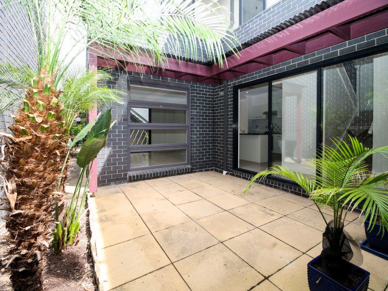 36 Benson Road, Beaumont Hills NSW 2155