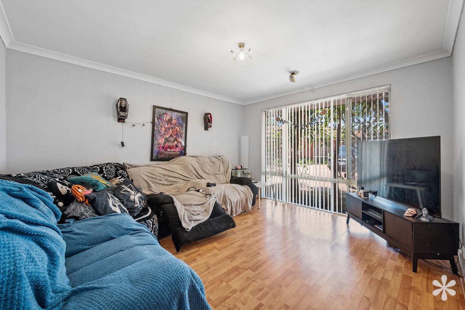 4/7 Greenlea Crescent, Warnbro WA 6169, Image 1