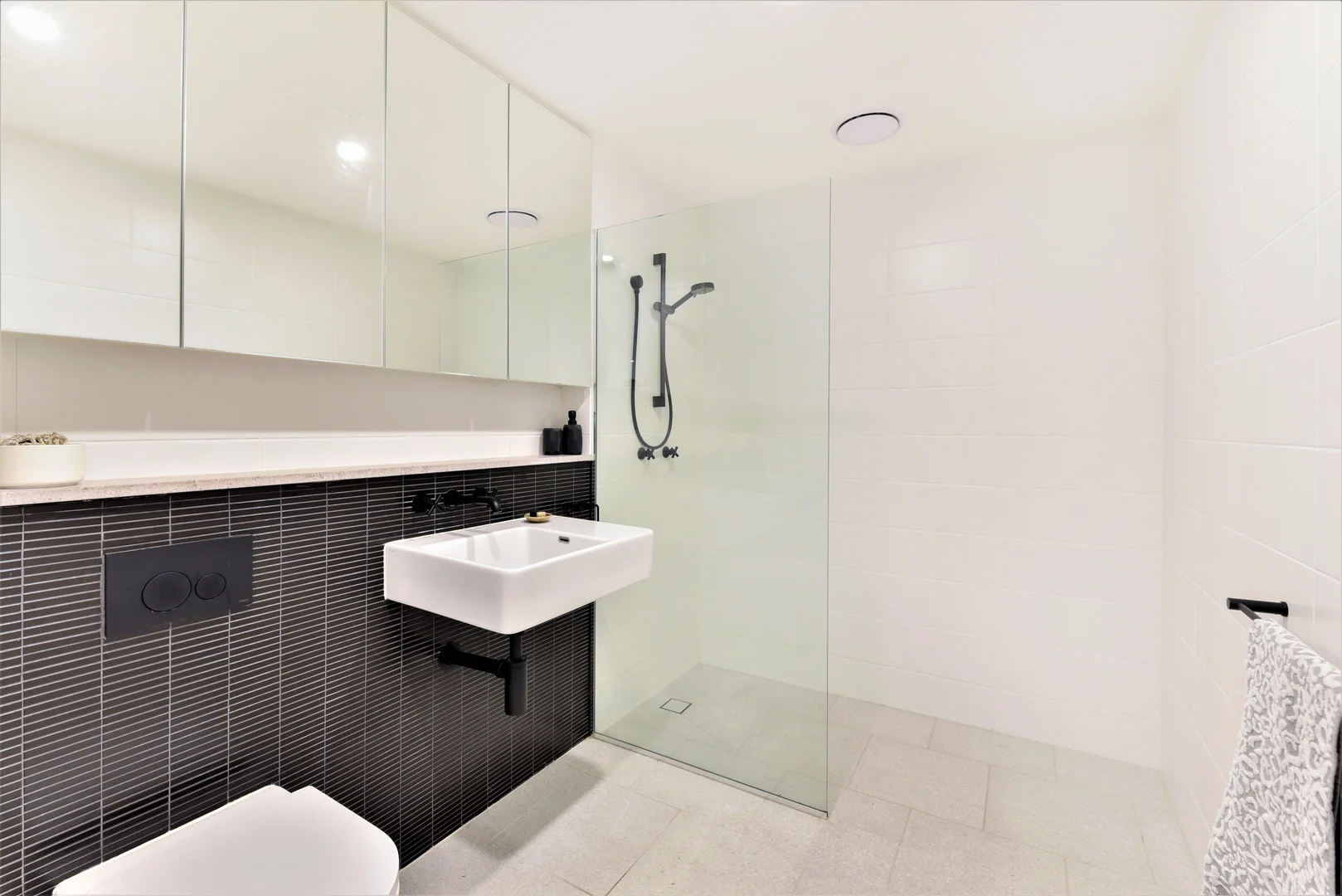 Additional image 4 of 206/6 Pine Tree Lane, Terrigal NSW 2260