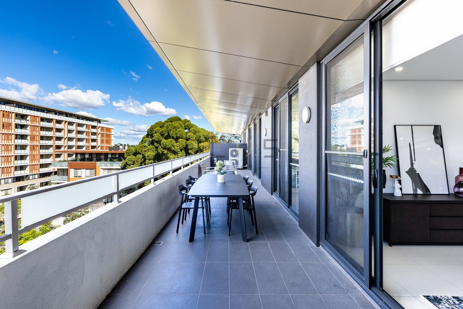 3 bedrooms Apartment / Unit / Flat in 3307/1A Morton Street PARRAMATTA NSW, 2150