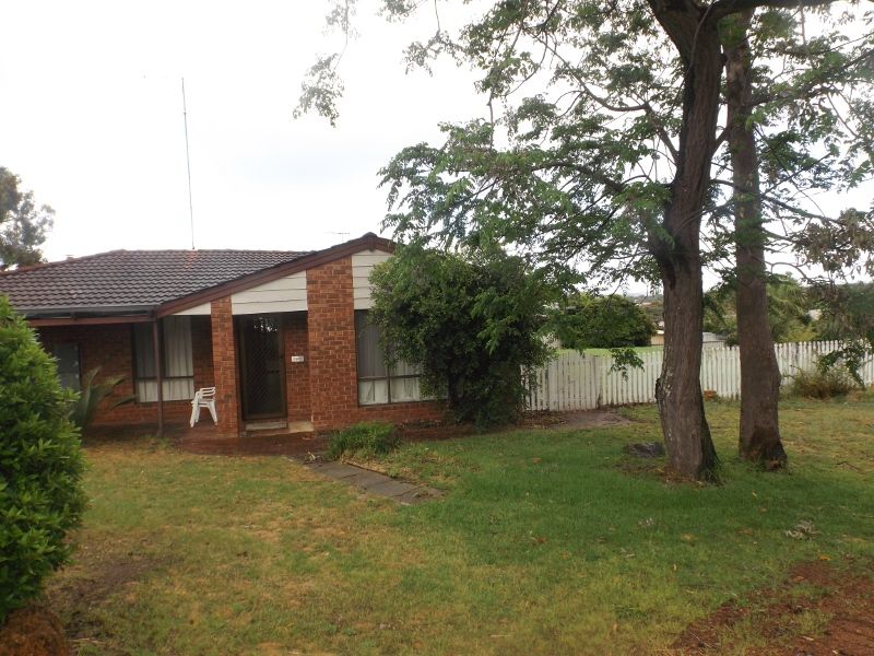 Stirling Cl, Swan View WA 6056, Image 0