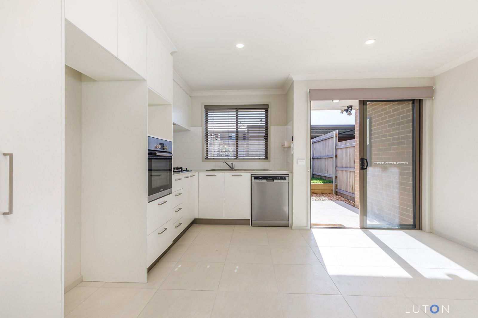 15 Spratt Court, Casey ACT 2913, Image 1