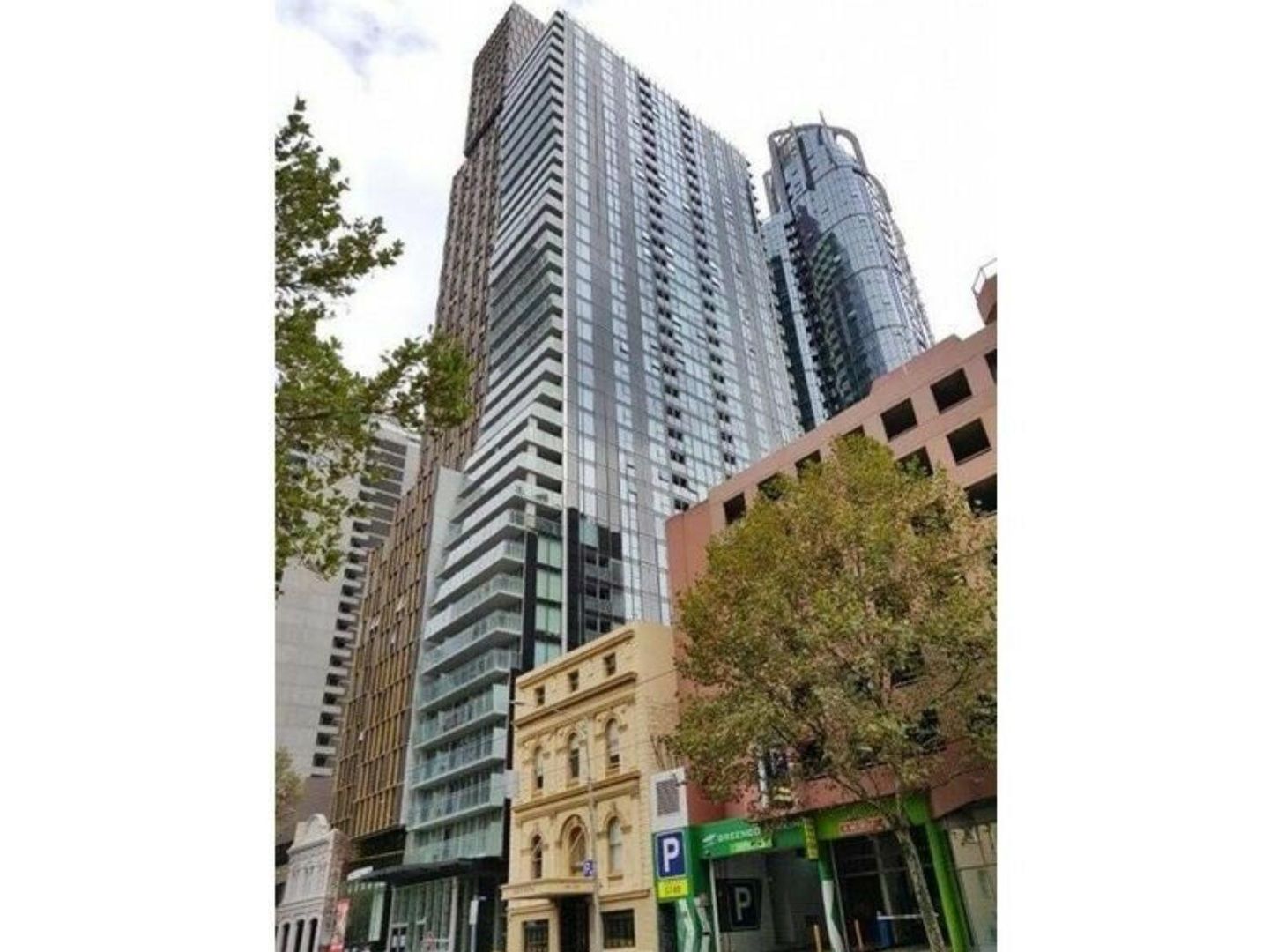 502/36 La Trobe Street, Melbourne VIC 3000 Apartment For Rent 490