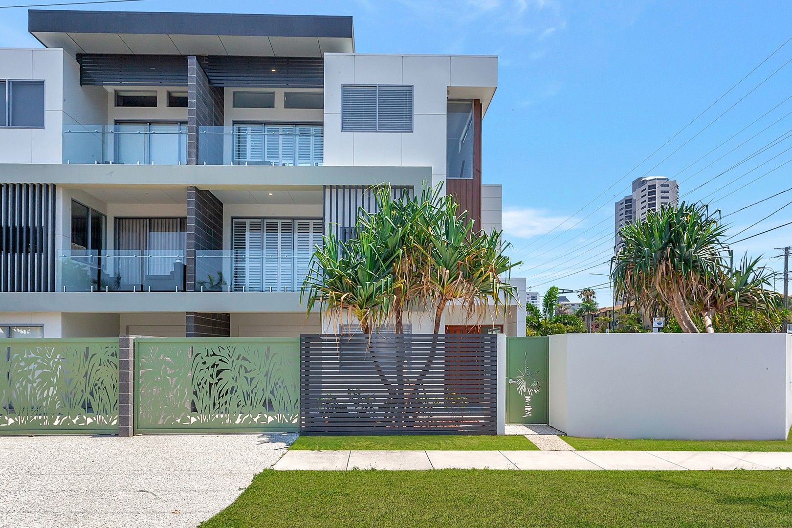 4/1 Banksia Broadway, Burleigh Heads QLD 4220, Image 1