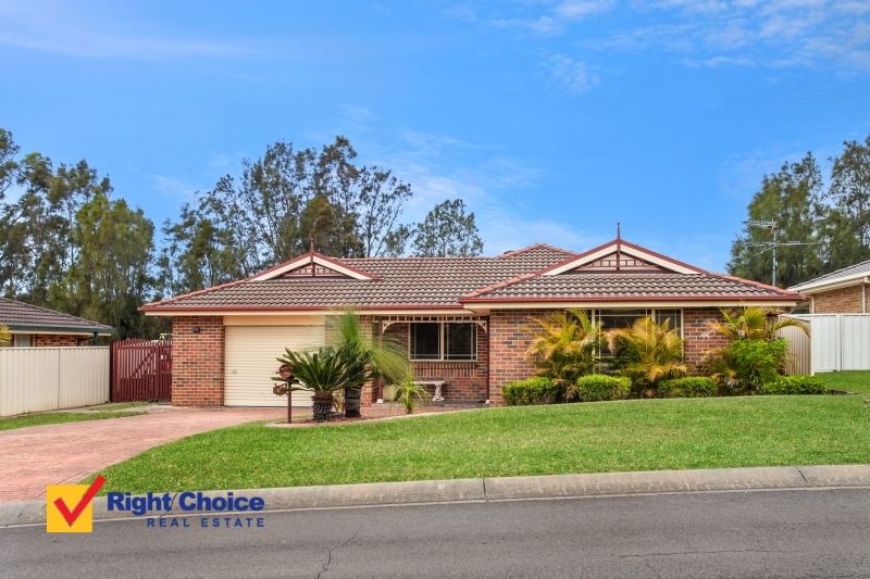13 Tully Crescent, Albion Park NSW 2527