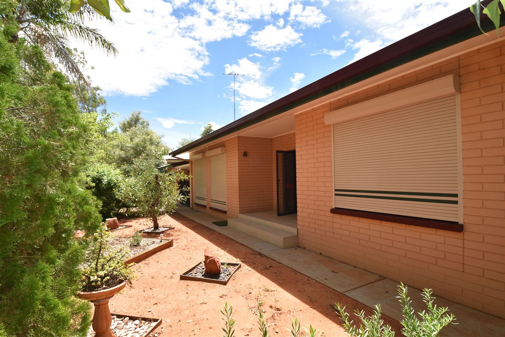 28 Lackman Terrace, Braitling NT 0870 House For Rent 750.. Domain
