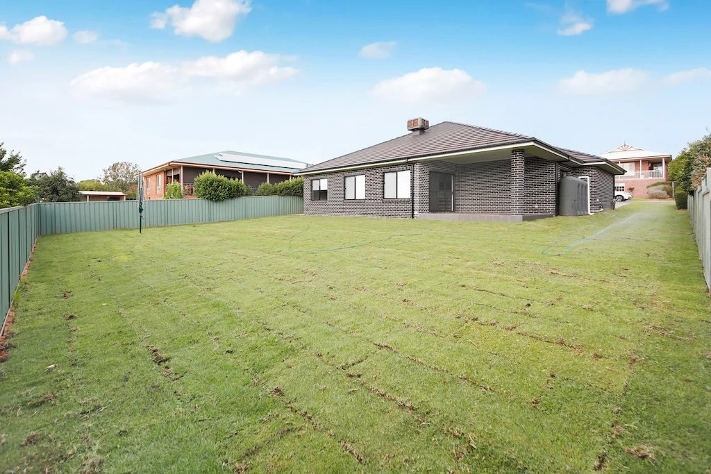 Additional image 9 of 9 Kavanagh Circuit, Temora NSW 2666