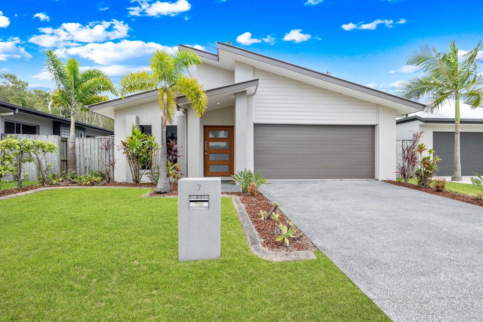 7 Gainsborough Crescent, Peregian Springs QLD 4573, Image 1