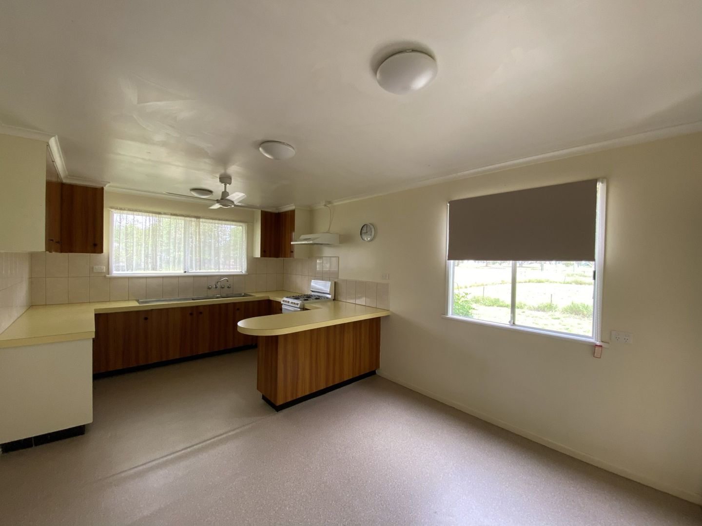 33 Edinburgh Street, Mitchell QLD 4465, Image 1