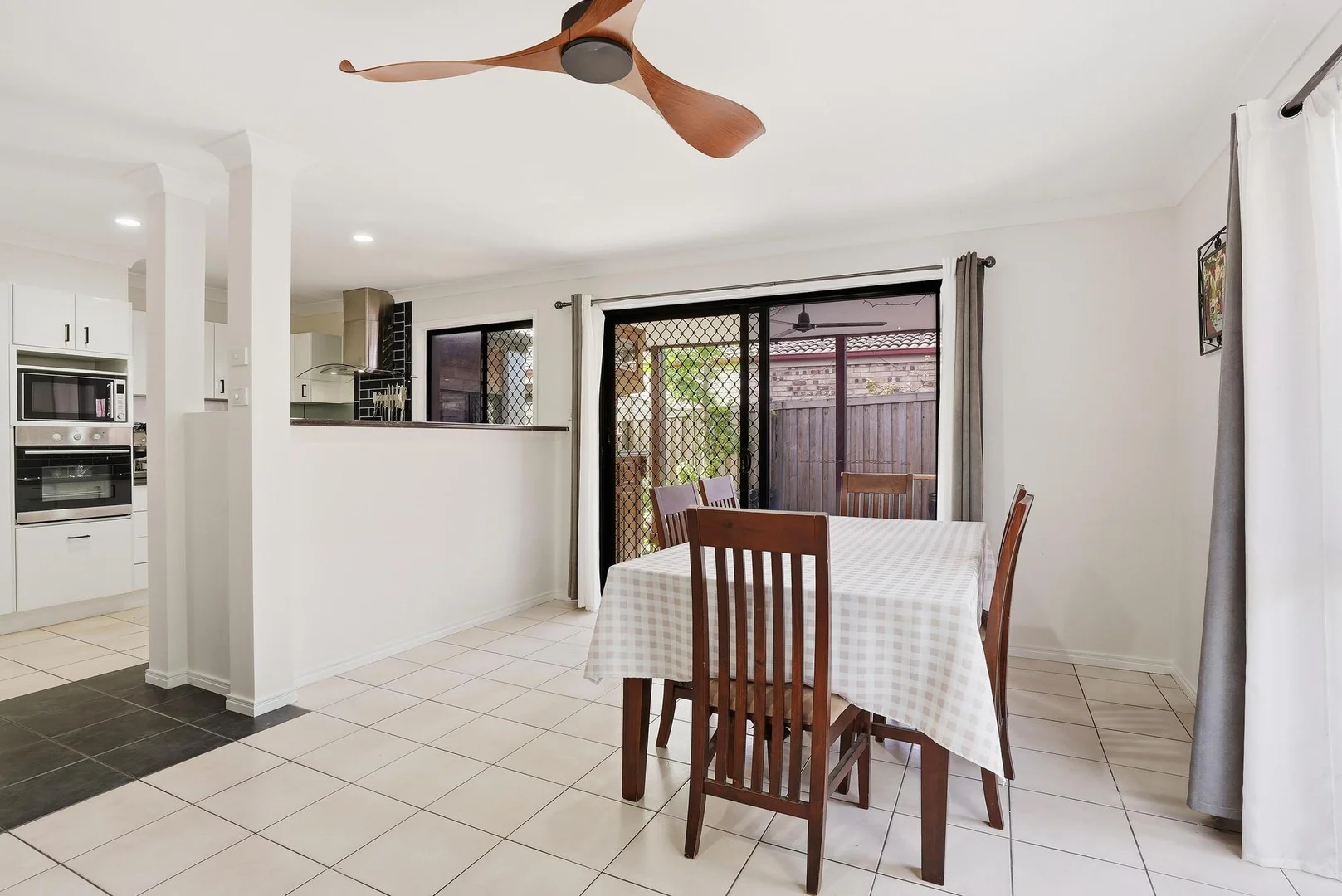 Additional image 5 of 28 Tussock Crescent, Elanora QLD 4221