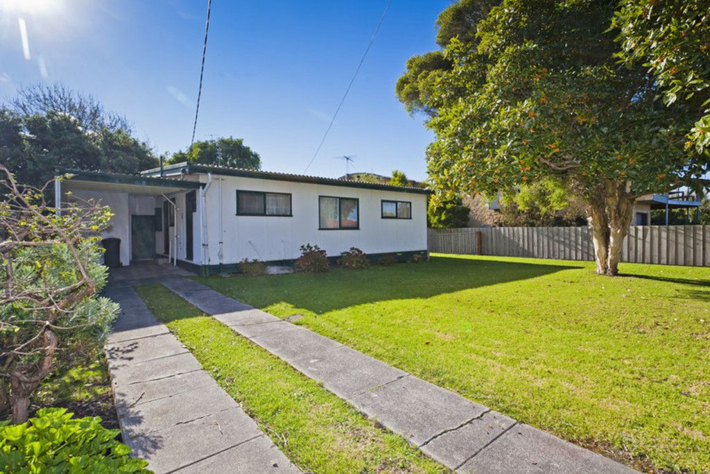 16 Murray Street, APOLLO BAY VIC 3233, Image 0