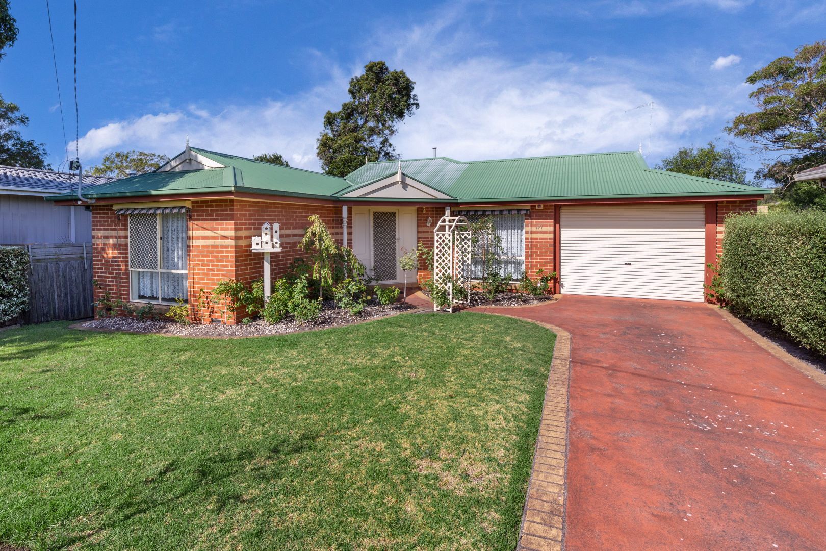 121 Spray Street, Rosebud Property History & Address Research Domain