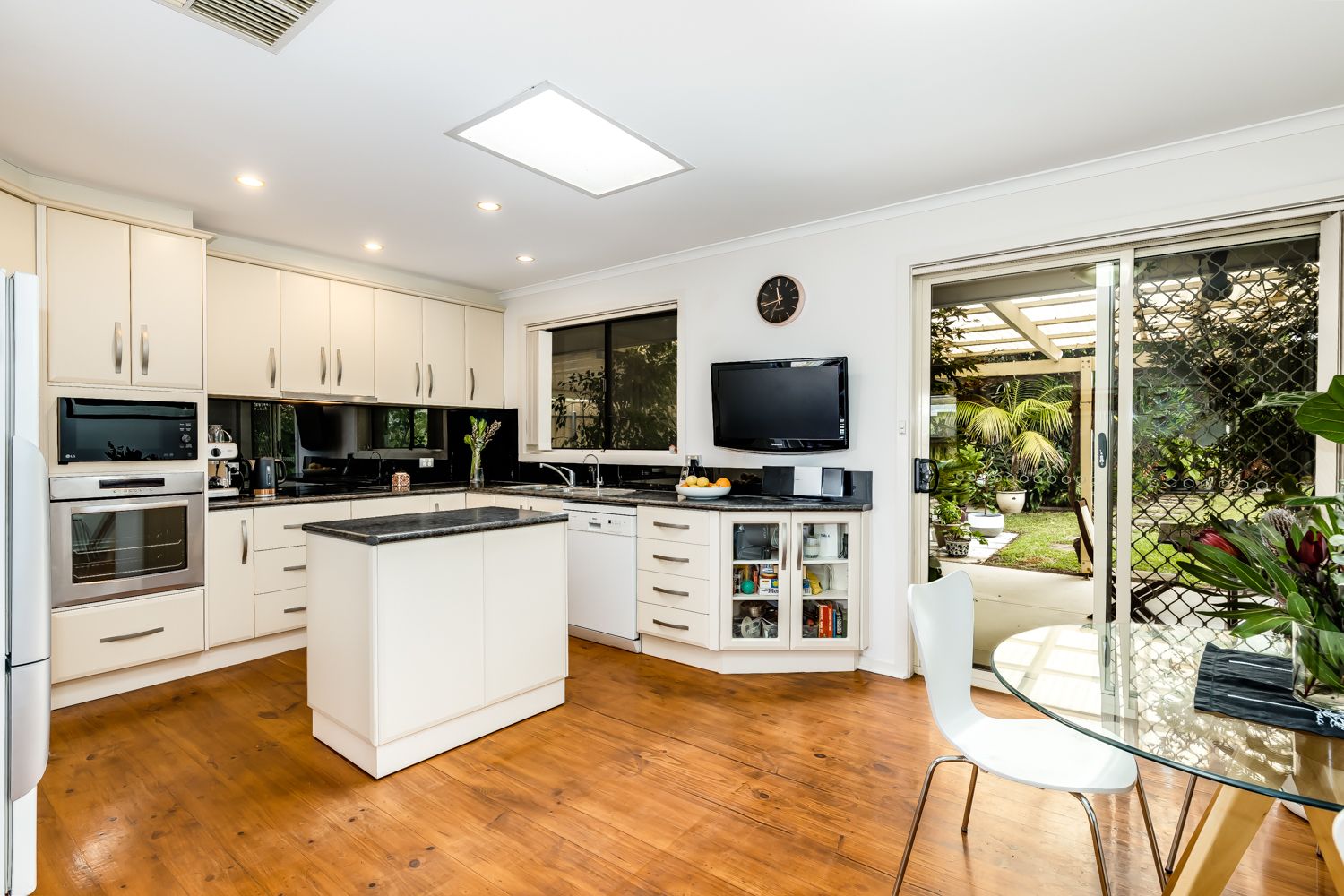 186 Milne Rd, Modbury Heights SA 5092, Image 0