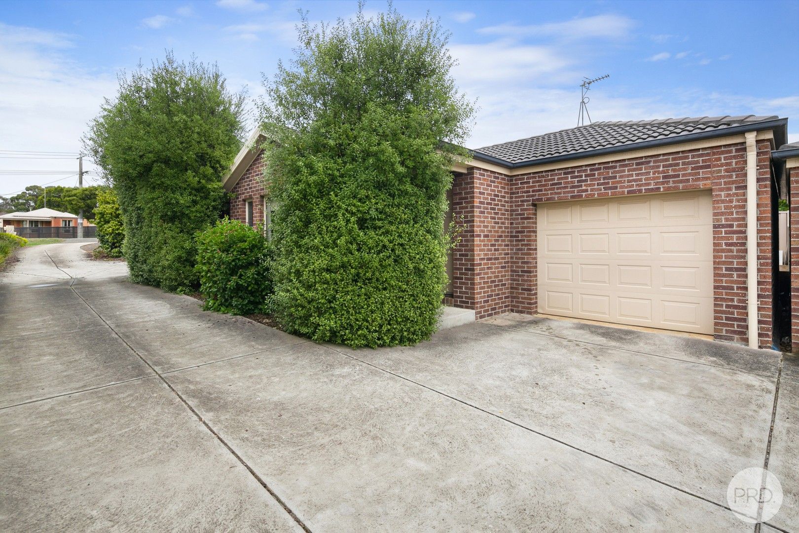 2/16 Whitehorse Road, Mount Clear VIC 3350 Townhouse For Rent Domain