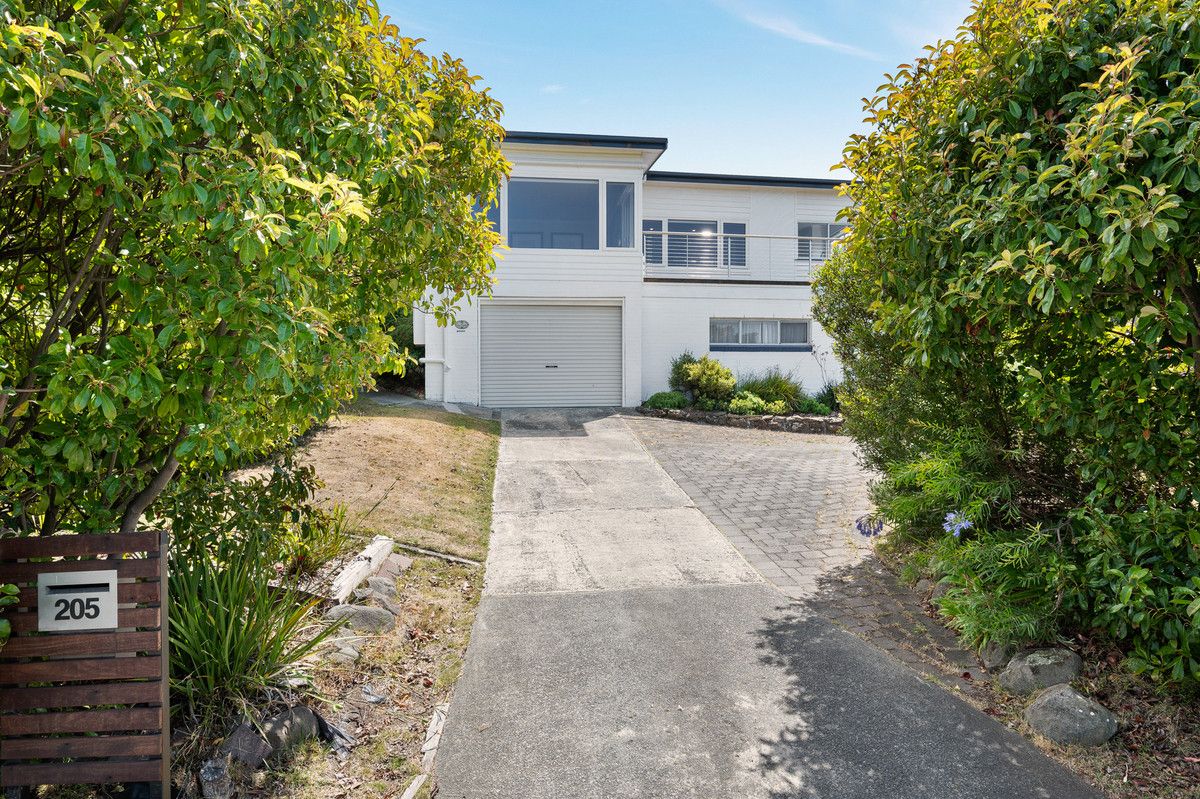 205 Channel Highway, Taroona TAS 7053, Image 2