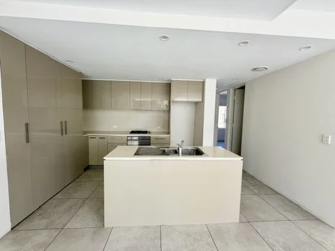 306/48 Penkivil Street, Bondi NSW 2026