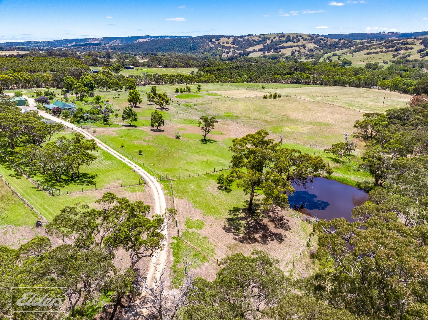 42 Parsons Road, Inman Valley SA 5211, Image 2