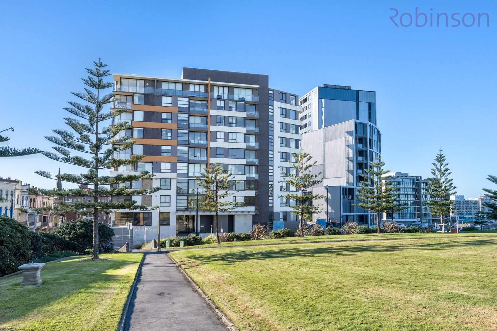 1 bedrooms Apartment / Unit / Flat in Level 7, 712/67 Watt Street NEWCASTLE NSW, 2300