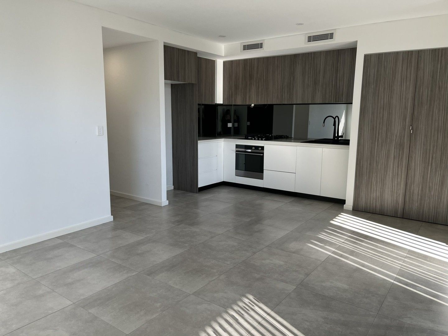 2 bedrooms Apartment / Unit / Flat in 12/11 VERON STREET WENTWORTHVILLE NSW, 2145