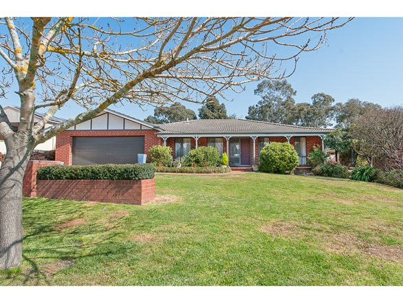 7 The Meadow , Thurgoona NSW 2640