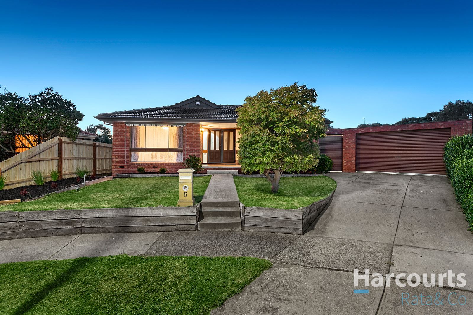 5 Namatjira Court, Mill Park VIC 3082, Image 0