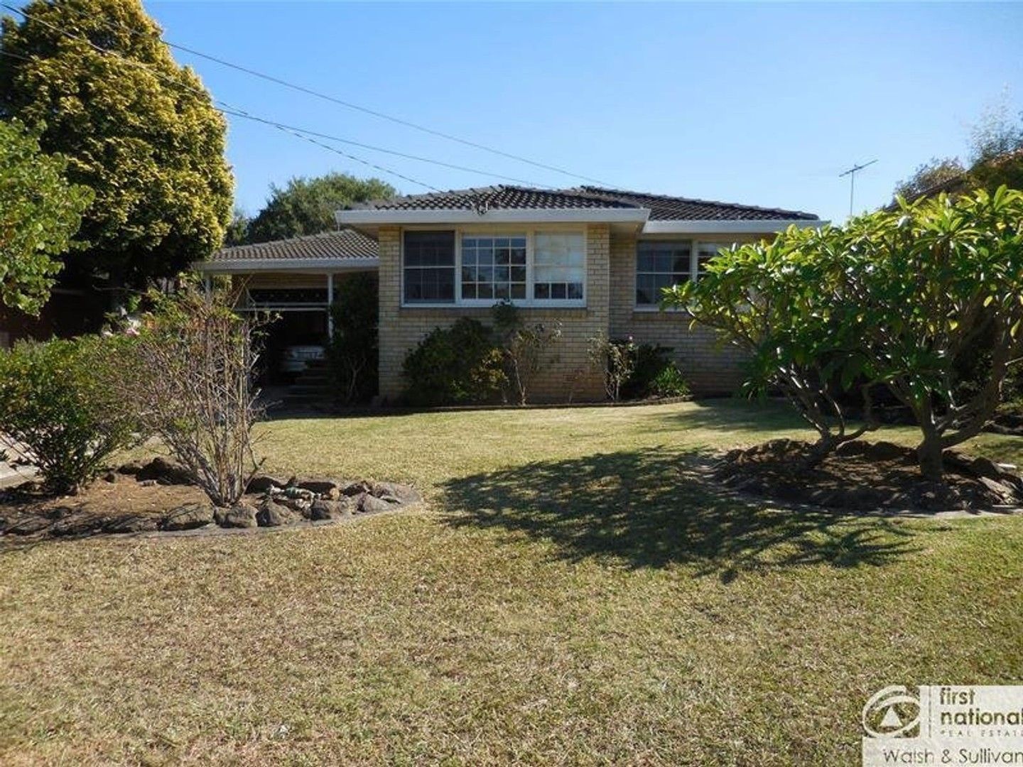 3 bedrooms House in 26 Taywood Avenue WINSTON HILLS NSW, 2153