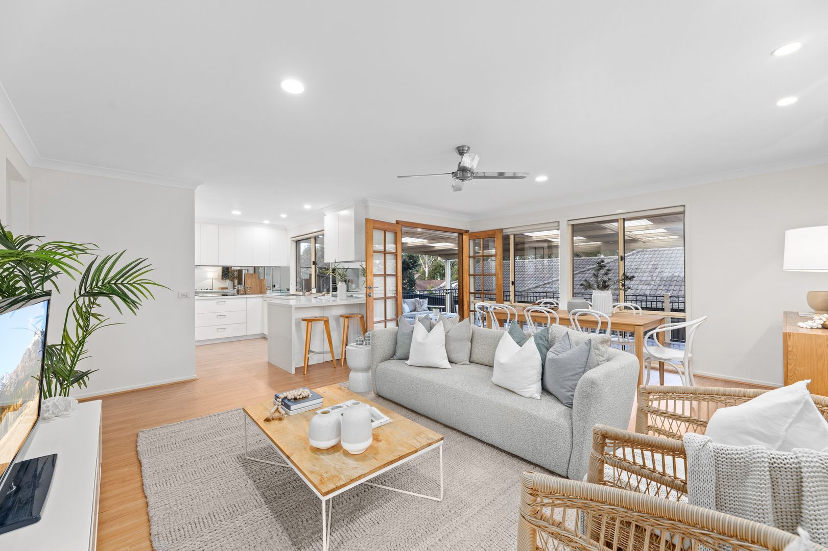 21 Poinciana Row, Menai NSW 2234, Image 1