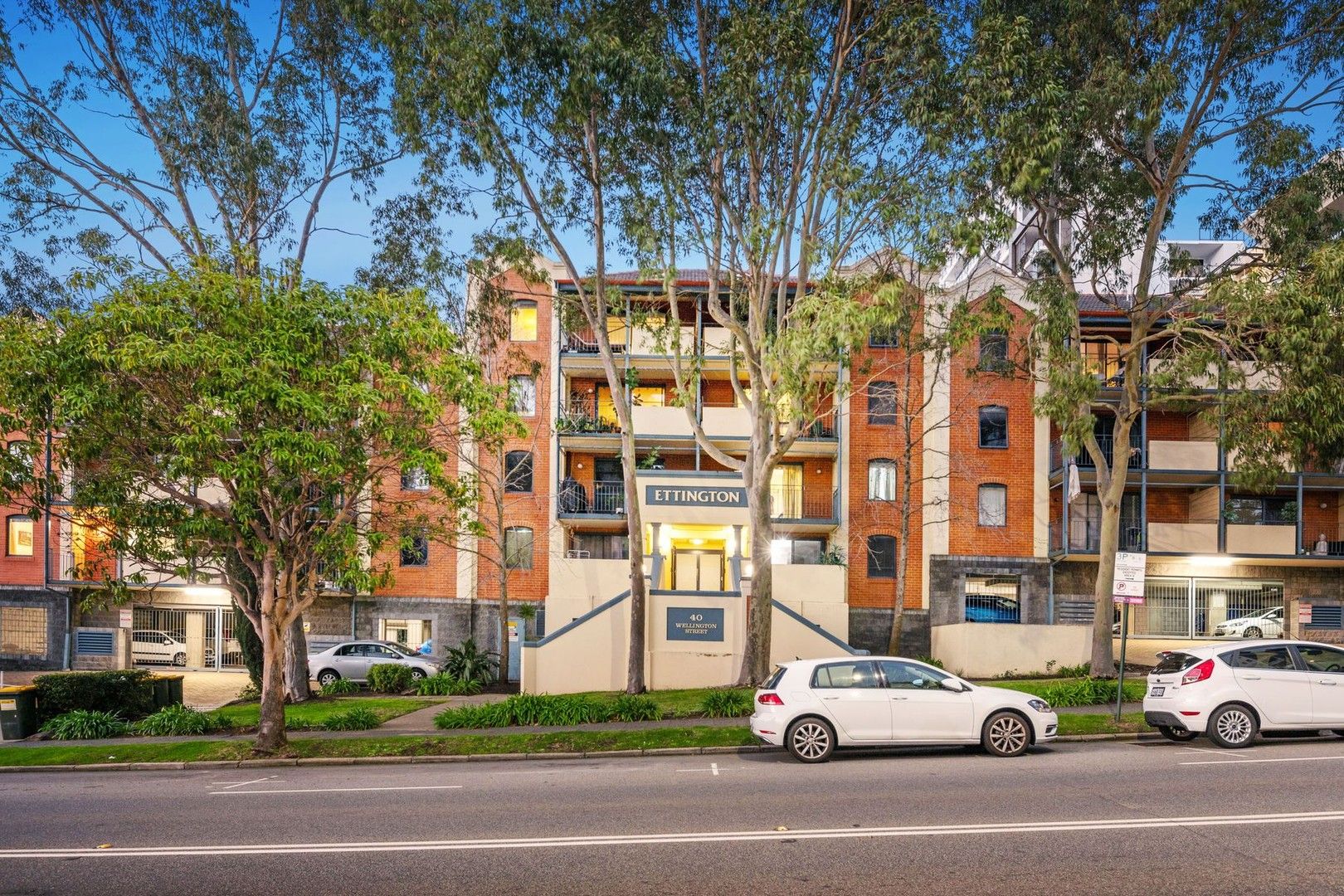 3 bedrooms Apartment / Unit / Flat in 4/40 Wellington Street EAST PERTH WA, 6004