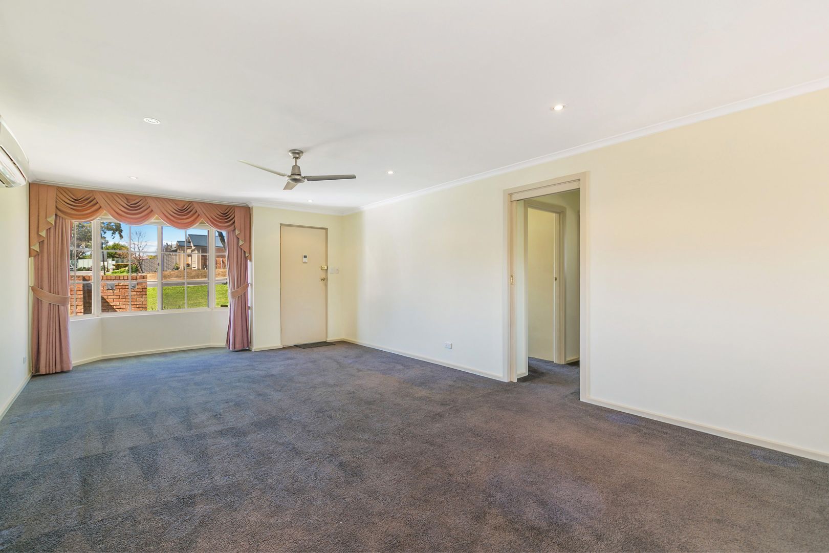 2/113 States Road, Morphett Vale SA 5162, Image 2