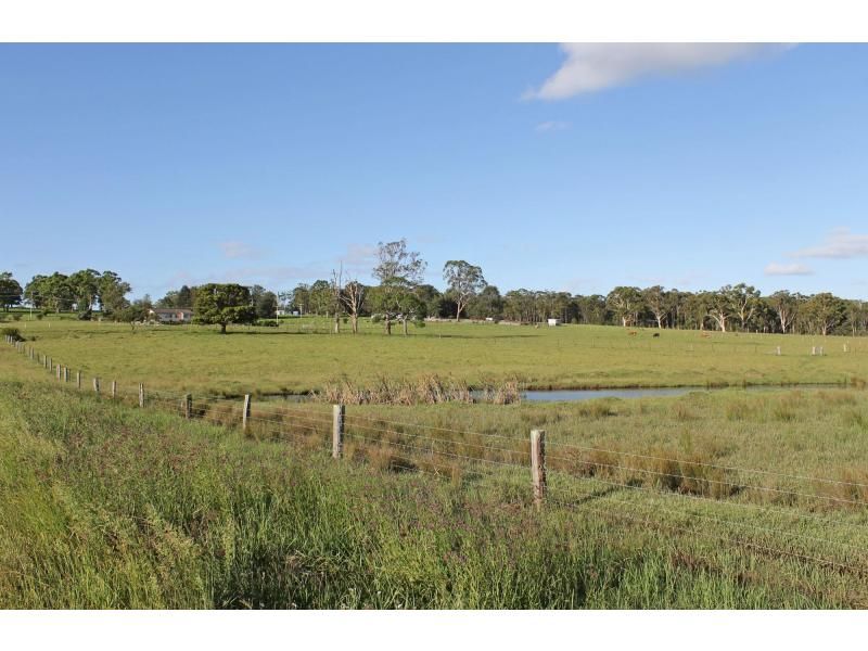 76 Wollong Road, QUORROBOLONG NSW 2325, Image 1