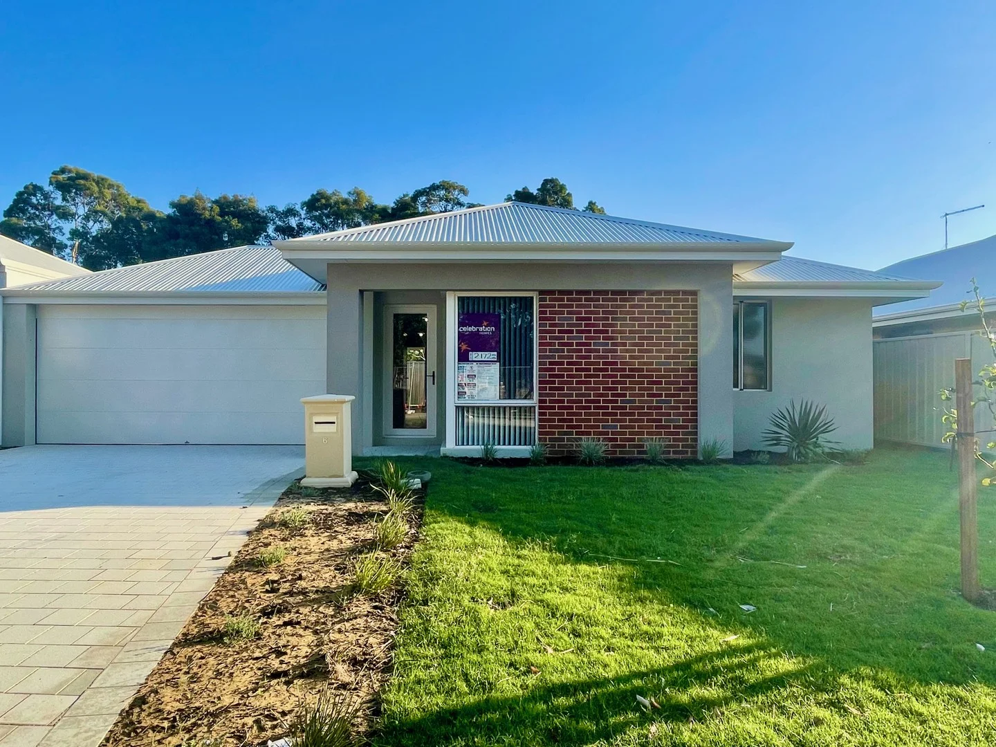 6 Palisade Street, Haynes WA 6112