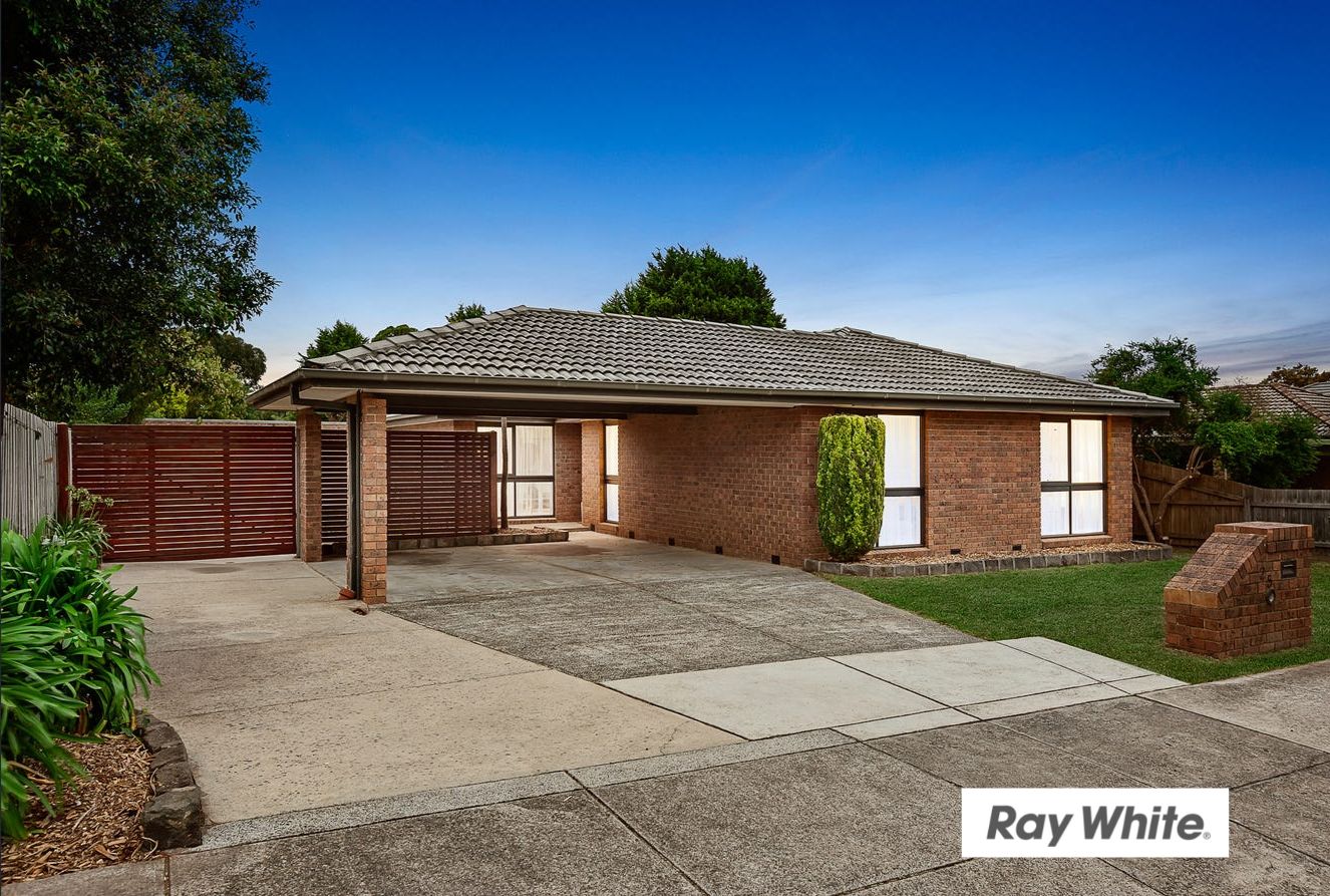 25 Lascelle Drive, Vermont South VIC 3133 House For Rent 900 Domain