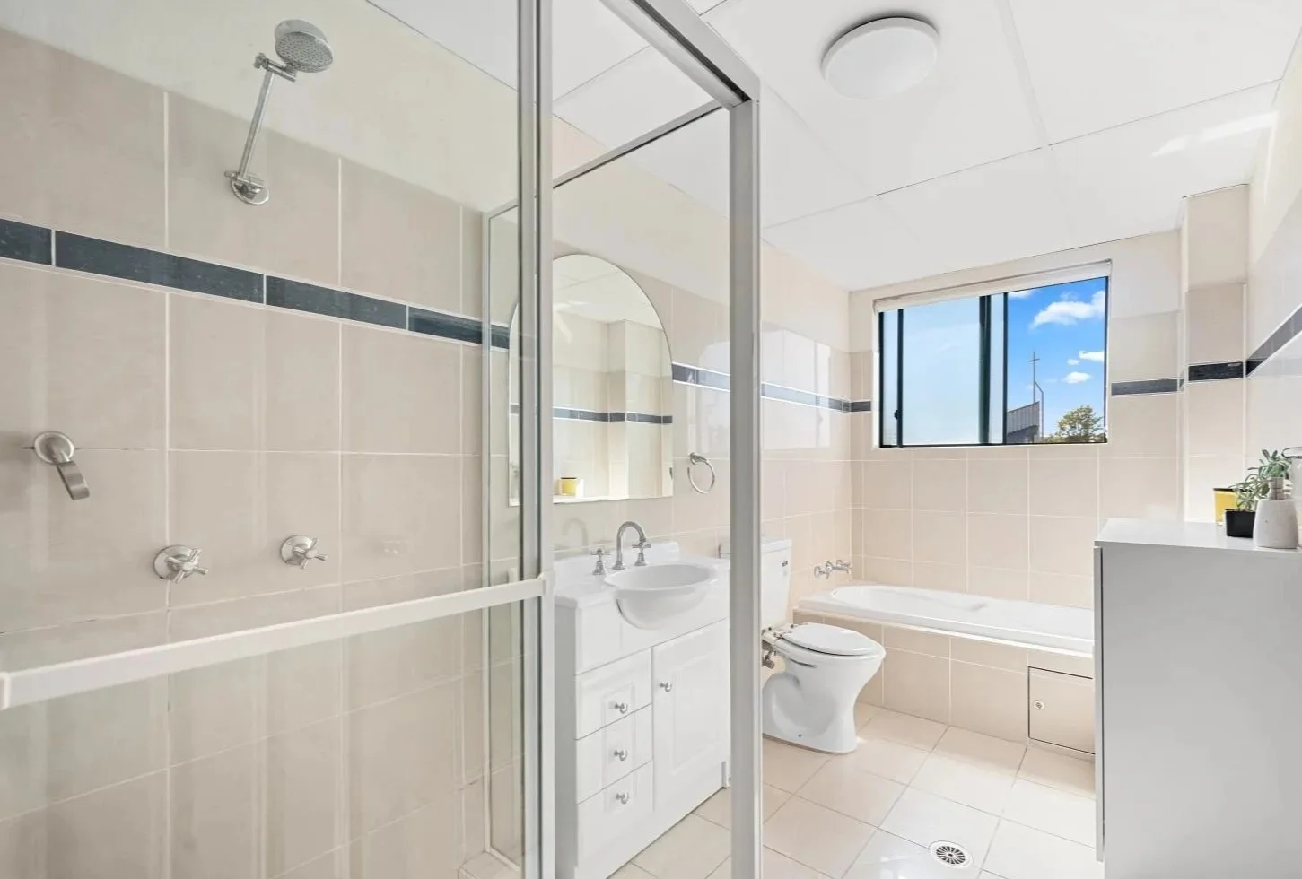 12/19-21 Showground Road, Castle Hill NSW 2154 | Domain