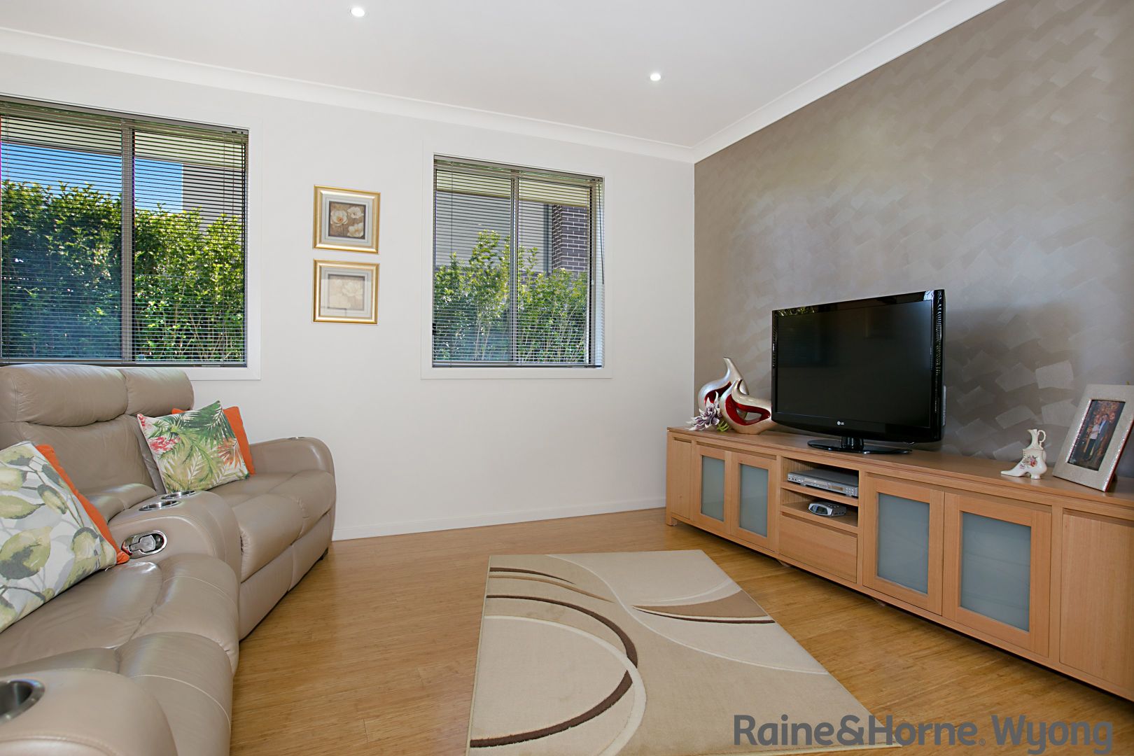 12 Fairlight Circuit, Mardi NSW 2259, Image 2