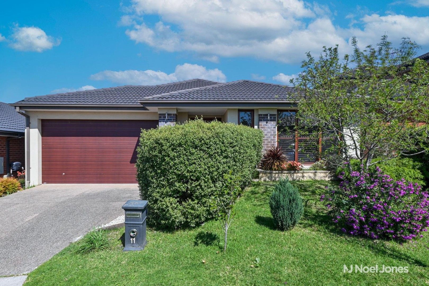 4 bedrooms House in 11 Beatty Avenue CROYDON VIC, 3136