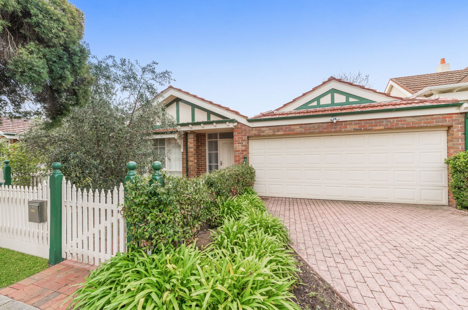 23 Lucan Street, Caulfield North VIC 3161, Image 1