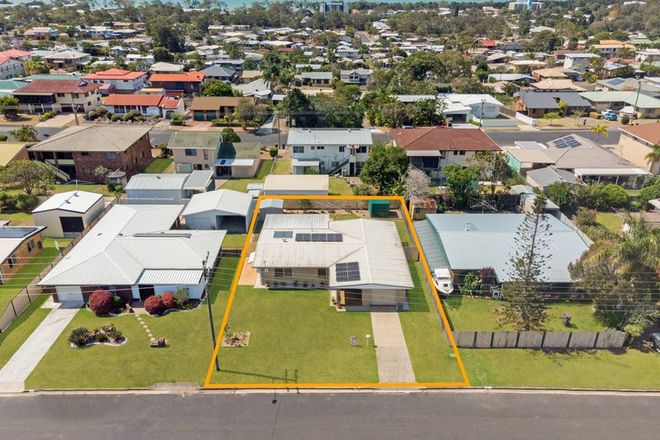 Picture of 20 Wonga Street, SCARNESS QLD 4655