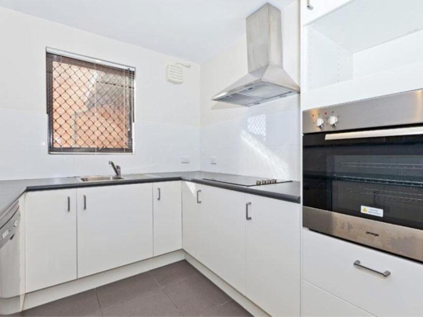 3 bedrooms Townhouse in 5/71 Cambridge Street WEST LEEDERVILLE WA, 6007