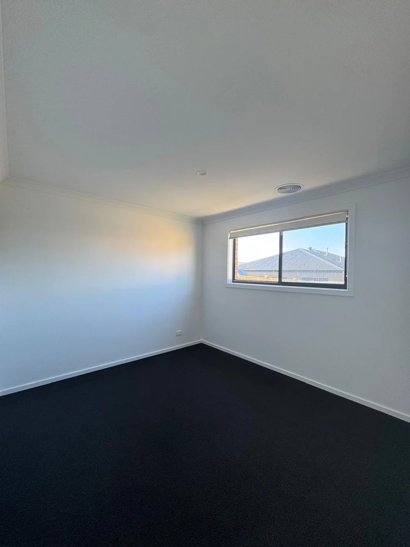 Additional image 5 of 3 Chiaro Place, Mount Duneed VIC 3217