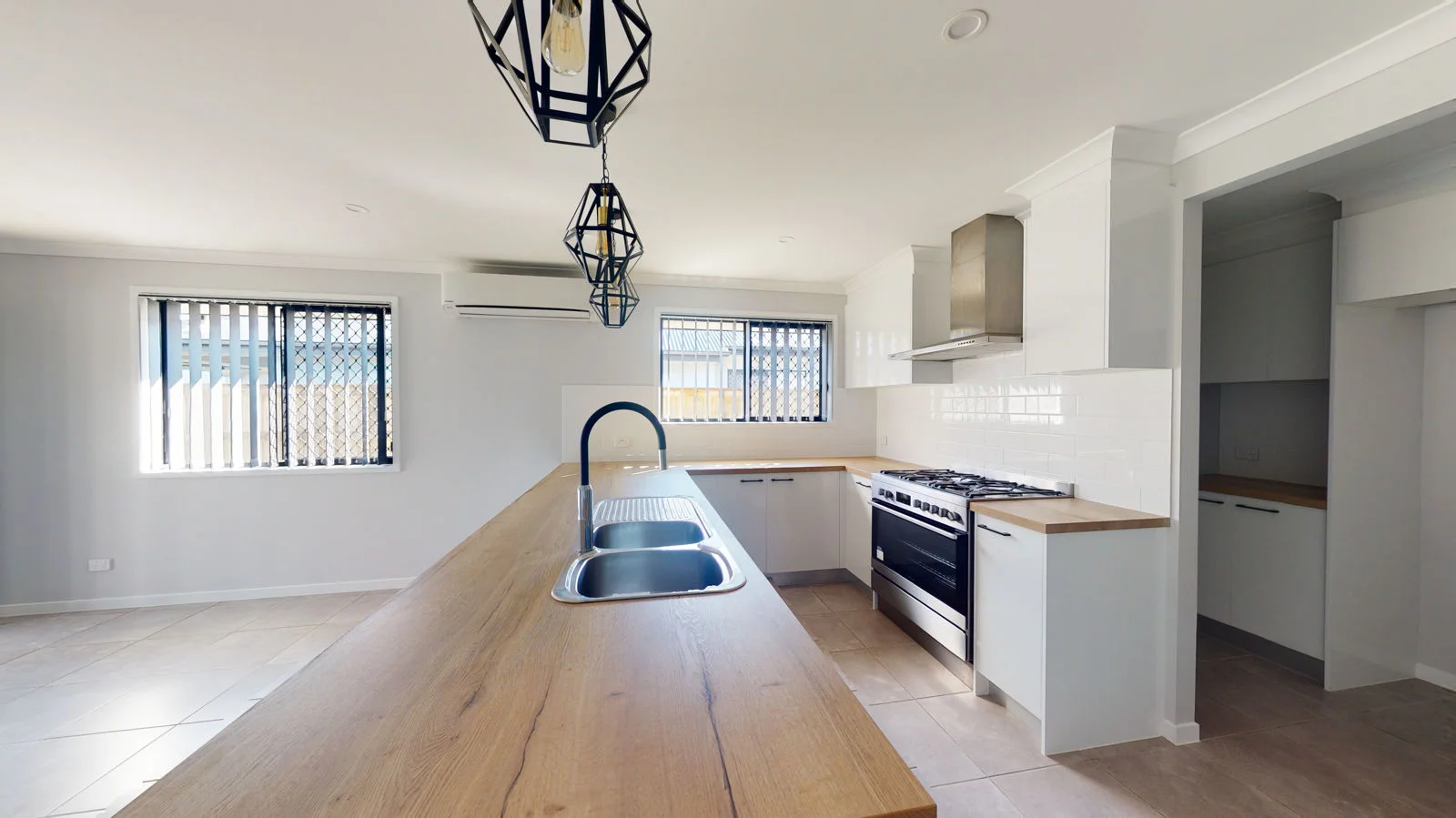 Additional image 4 of 33 Angelica Street, Caboolture QLD 4510