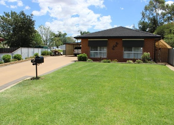 12 Sloman Close, Dubbo NSW 2830