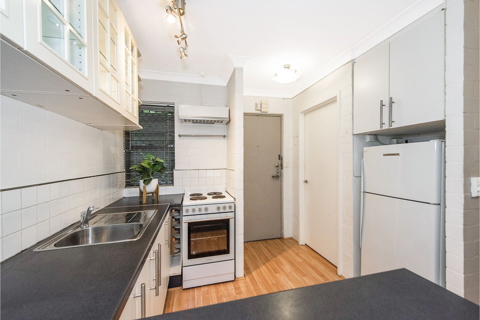 2 bedrooms Apartment / Unit / Flat in 1/55 ELIZABETH STREET SOUTH PERTH WA, 6151