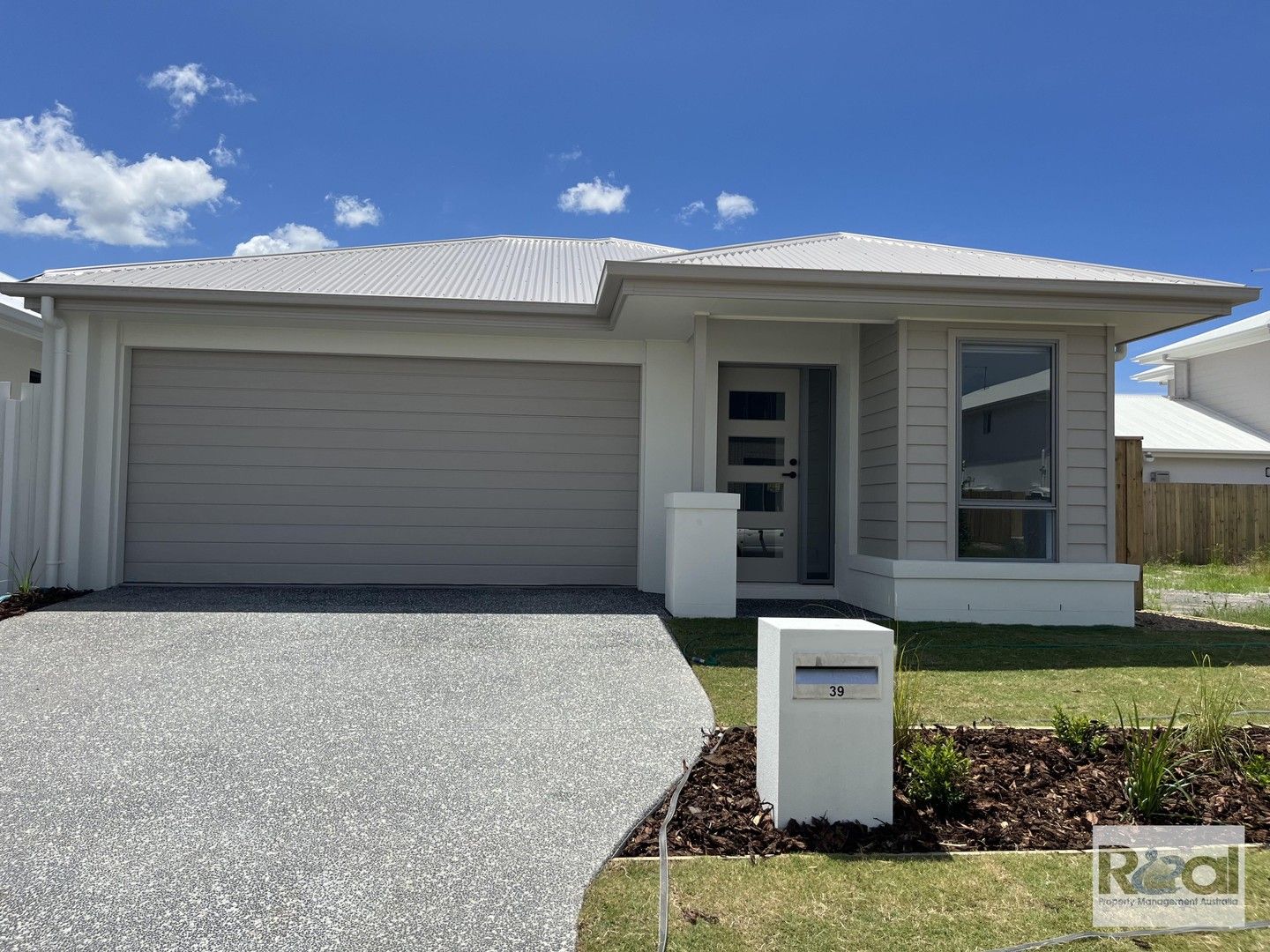 39 Carnarvon Cres, Banya QLD 4551 House For Rent Domain