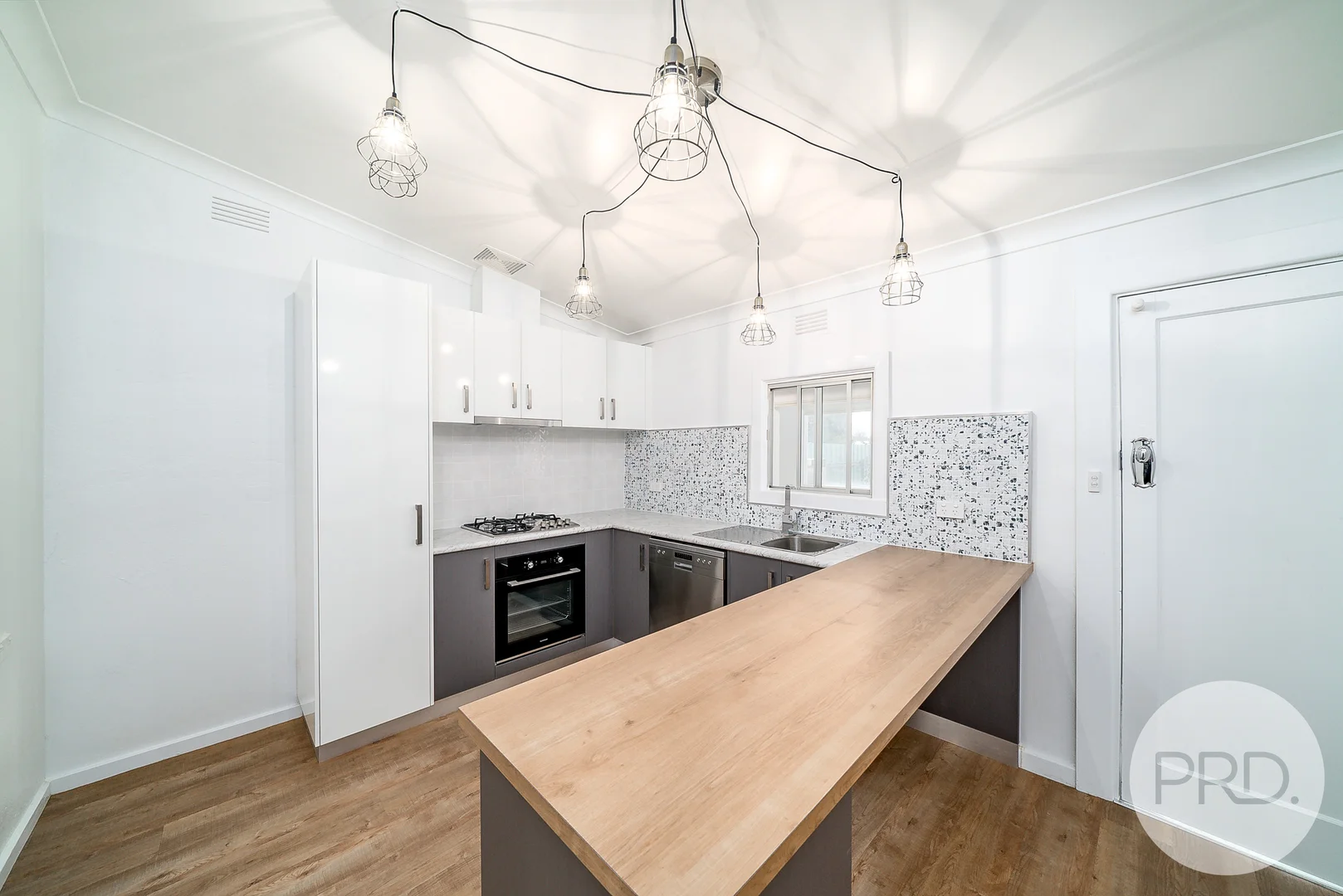 Additional image 2 of 75 Beckwith St, Wagga Wagga NSW 2650